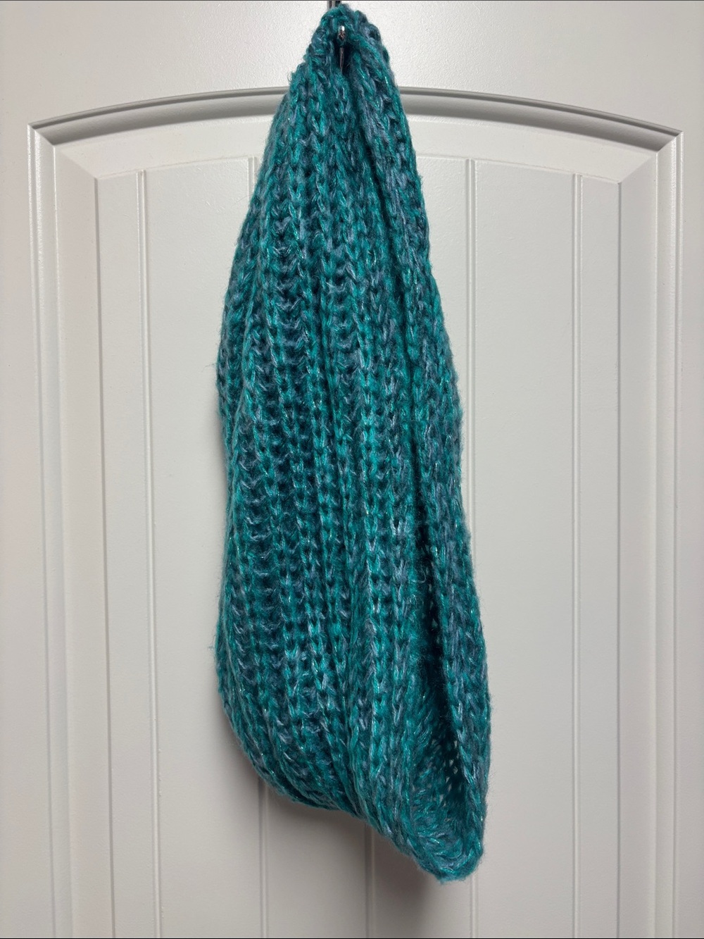 Chunky Teal Knit Infinity Scarf